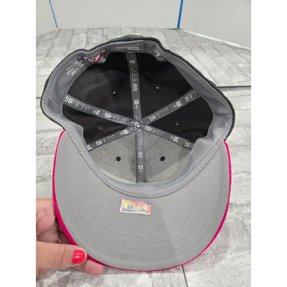 WASHINGTON NATIONALS Pink‎ & Black New Era 7 5/8 Fitted Hat, Baseball Cap